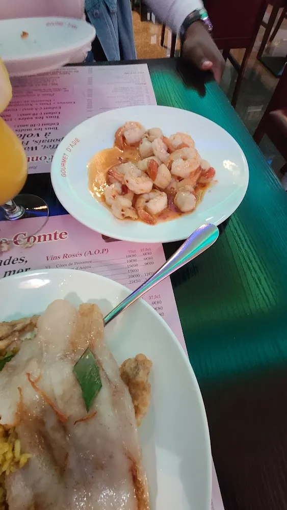 Coquilles Saint Jacques Et Crevettes Sautées